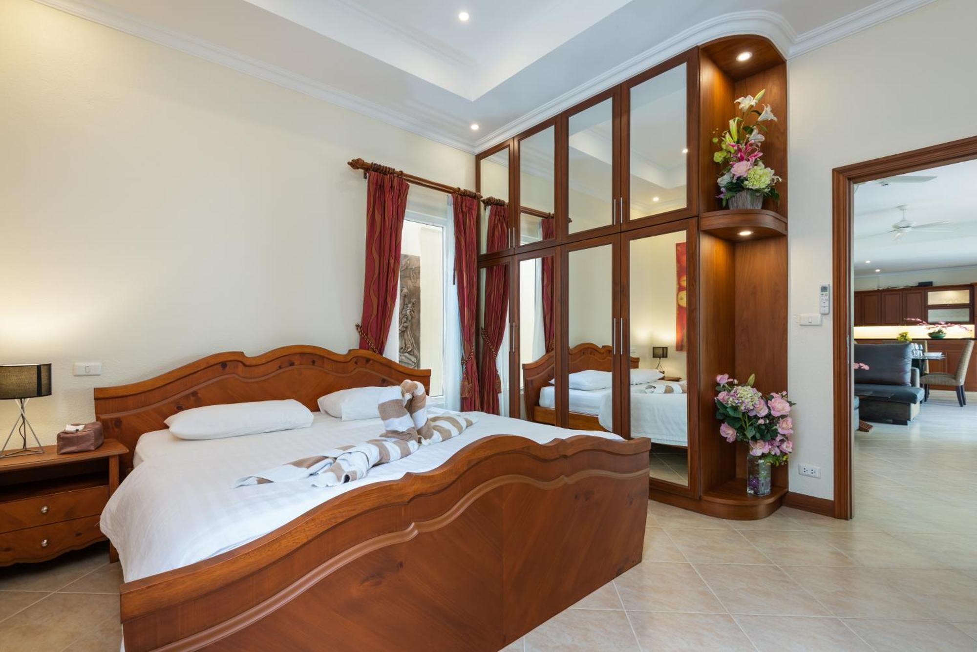 Village Austria Luxury Pool Villas Патая Екстериор снимка
